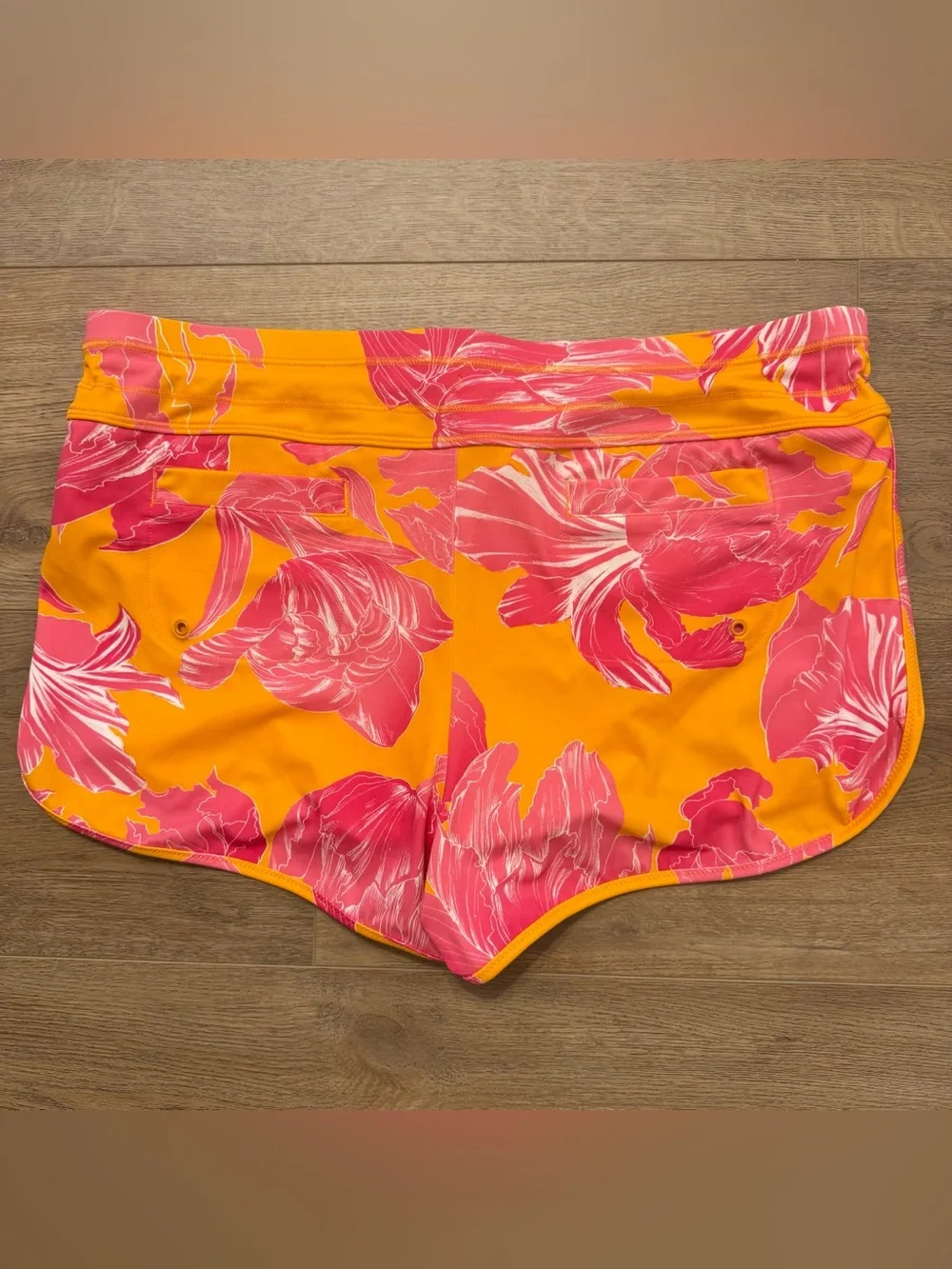 NWOT Athleta Hudson Board Orange Pink Swim Short Built-in-Brief Women Sz. M